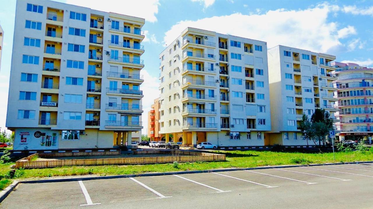 Alcomar Apartment - Summerland Mamaia Esterno foto